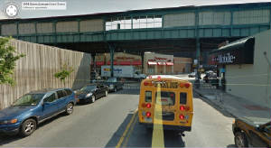 J-ZTrain/Gates_ave_broadway_3.jpg